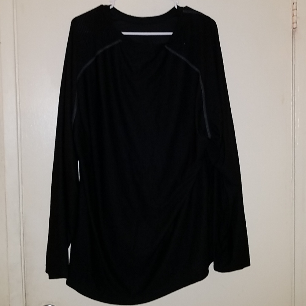 Russell black shirt